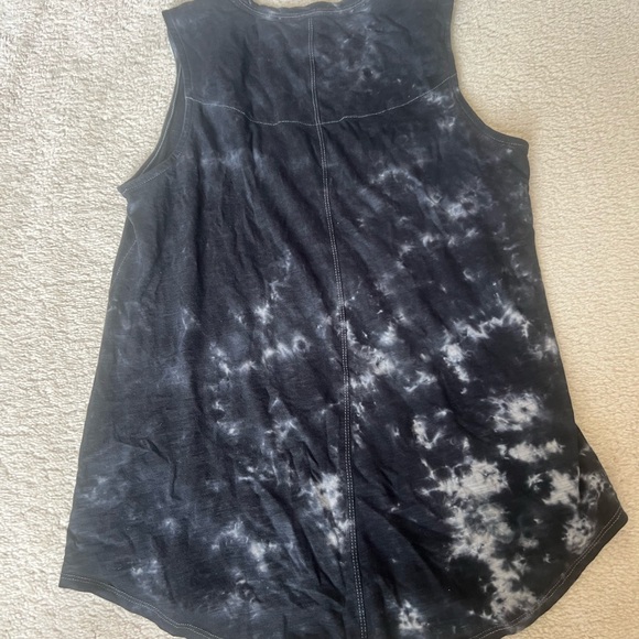 Triumph Women's Dark Tie-Dye Tank Top - Picture 2 of 2